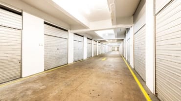 self-storage-tradesmen-underground